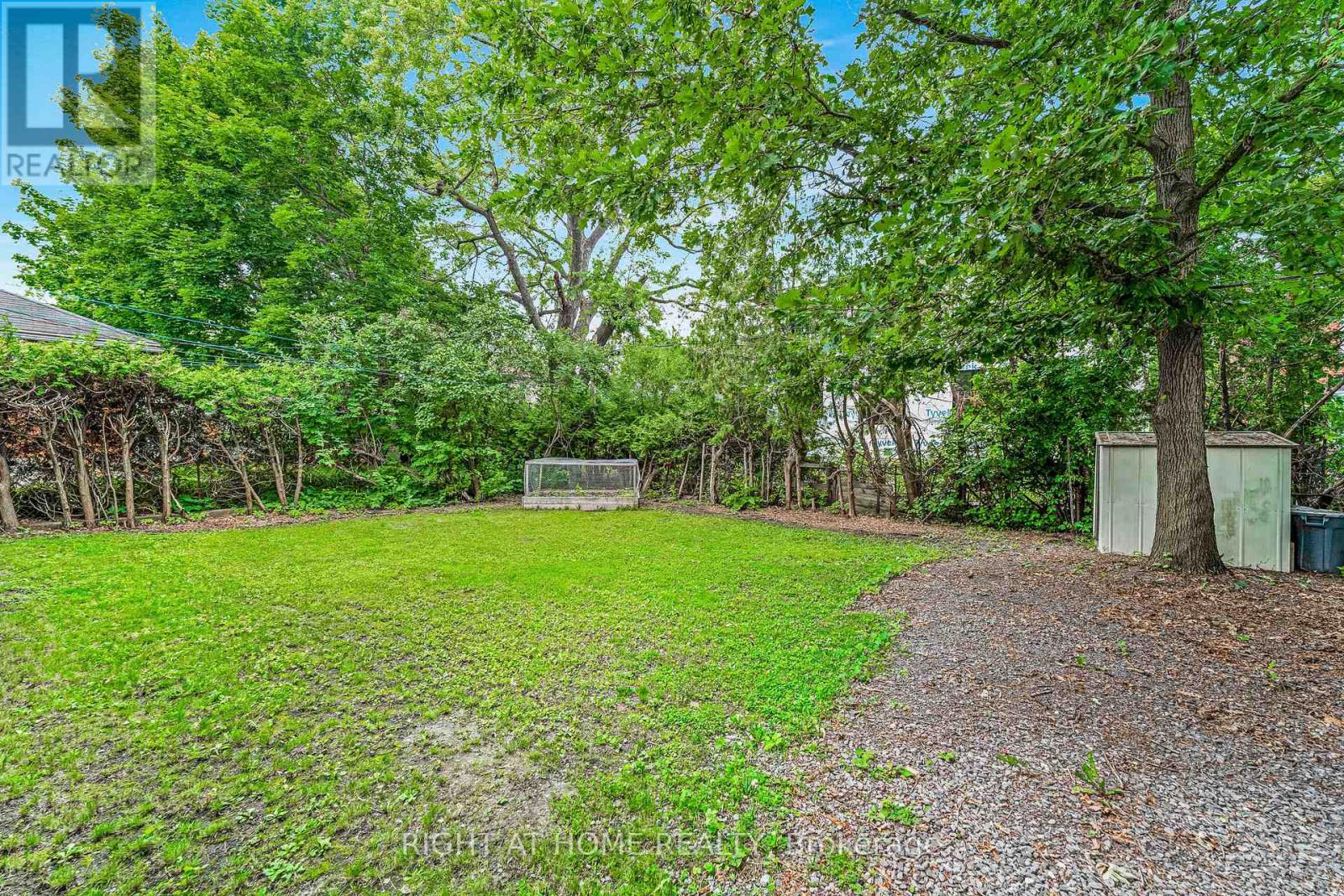2216 Prospect Avenue, Ottawa, Ontario  K1H 7G3 - Photo 23 - X12158434