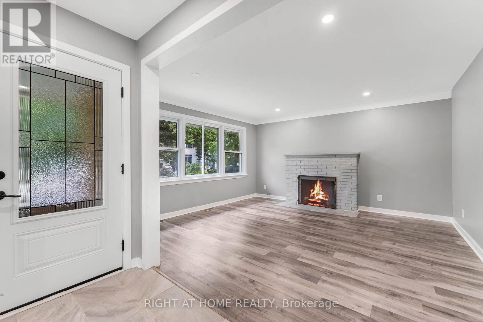 2216 Prospect Avenue, Ottawa, Ontario  K1H 7G3 - Photo 4 - X12158434