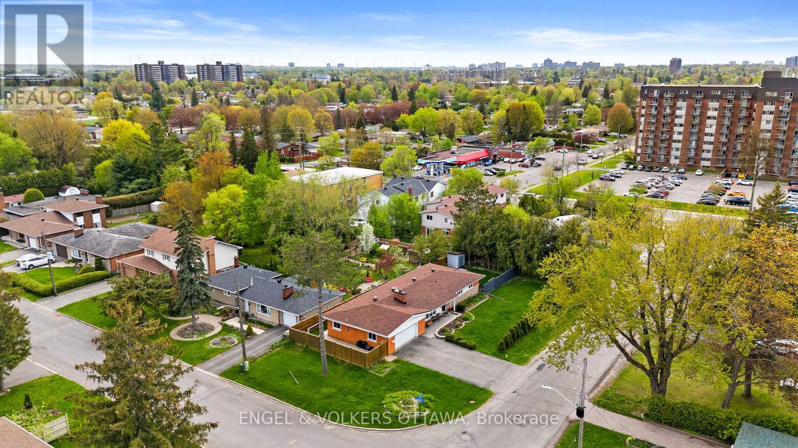 1160 Tawney Road, Ottawa, Ontario  K1G 1B6 - Photo 35 - X12158458