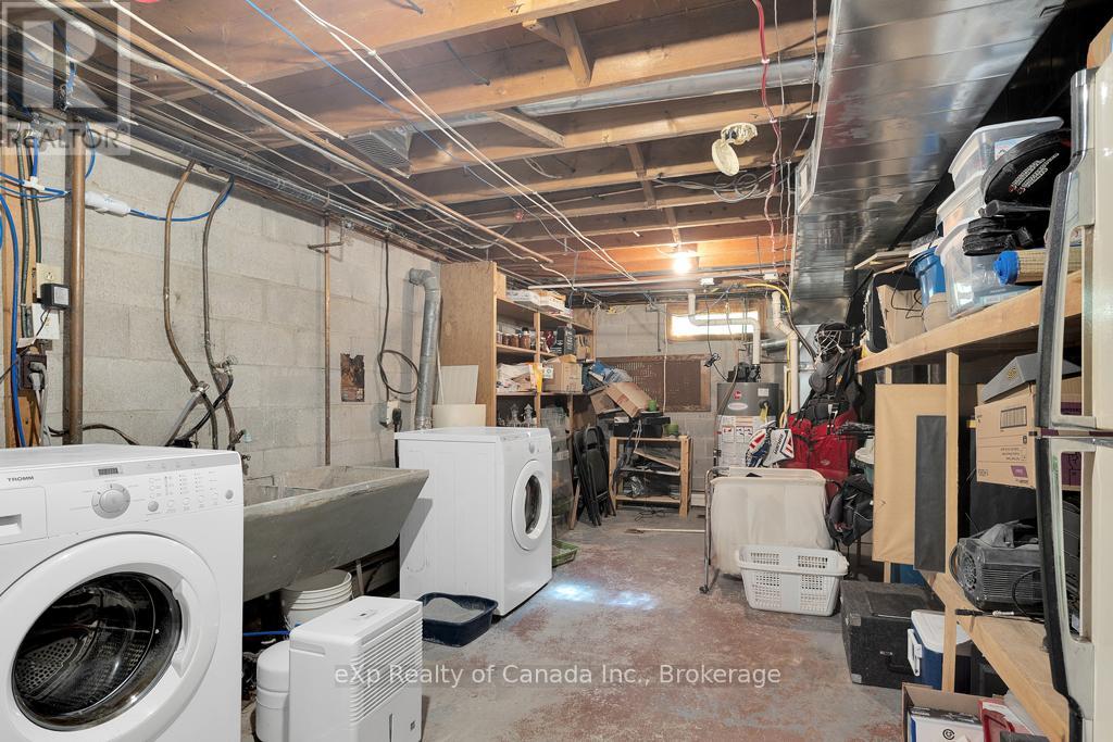 132 North Street E, Tillsonburg, Ontario  N4G 1B5 - Photo 41 - X12155708