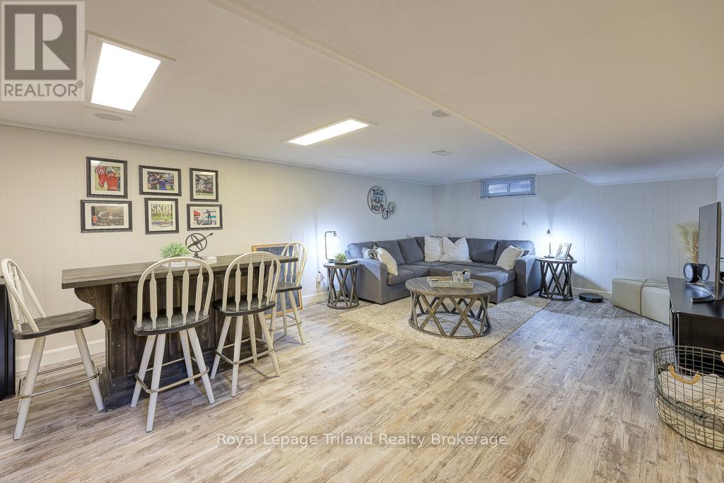 192 Greenleaf Crescent, Woodstock, Ontario  N4S 7K8 - Photo 23 - X12158412