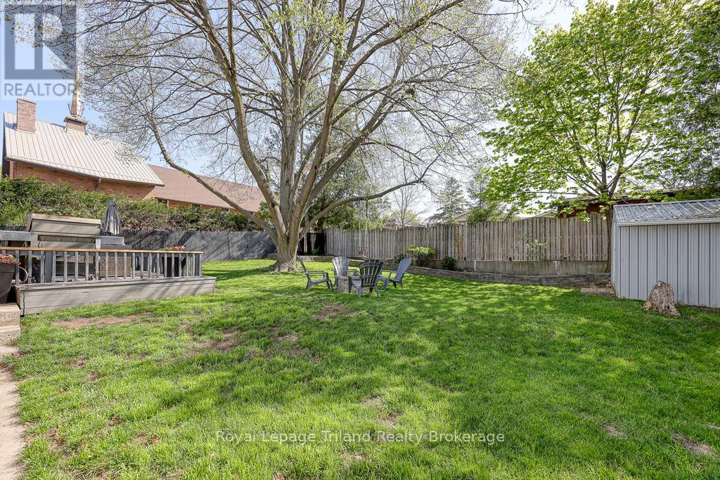 192 Greenleaf Crescent, Woodstock, Ontario N4S 7K8 - Photo 37 - X12158412