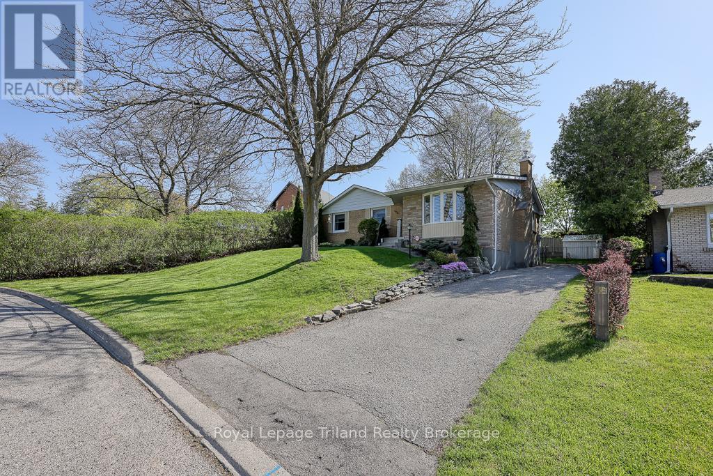192 Greenleaf Crescent, Woodstock, Ontario  N4S 7K8 - Photo 41 - X12158412