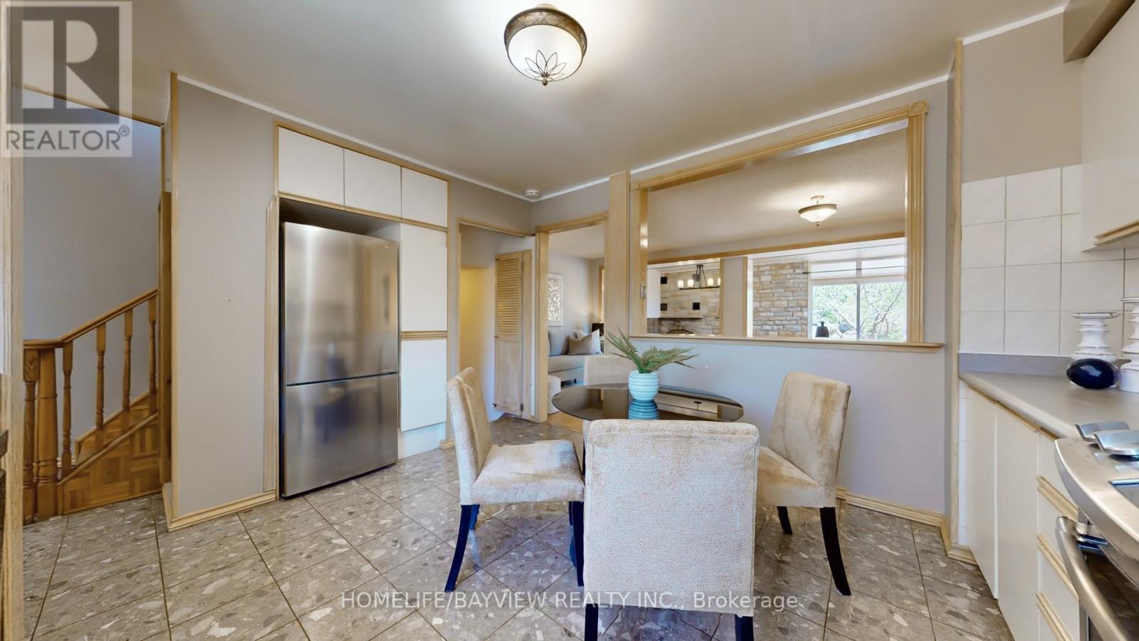 123 Kersey Crescent, Richmond Hill, Ontario  L4C 5X4 - Photo 13 - N12002455