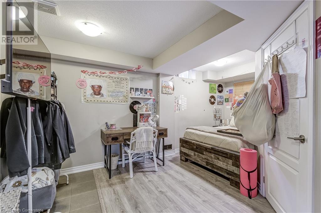 78 Esplanade Lane, Grimsby, Ontario  L3M 0H2 - Photo 31 - 40730165