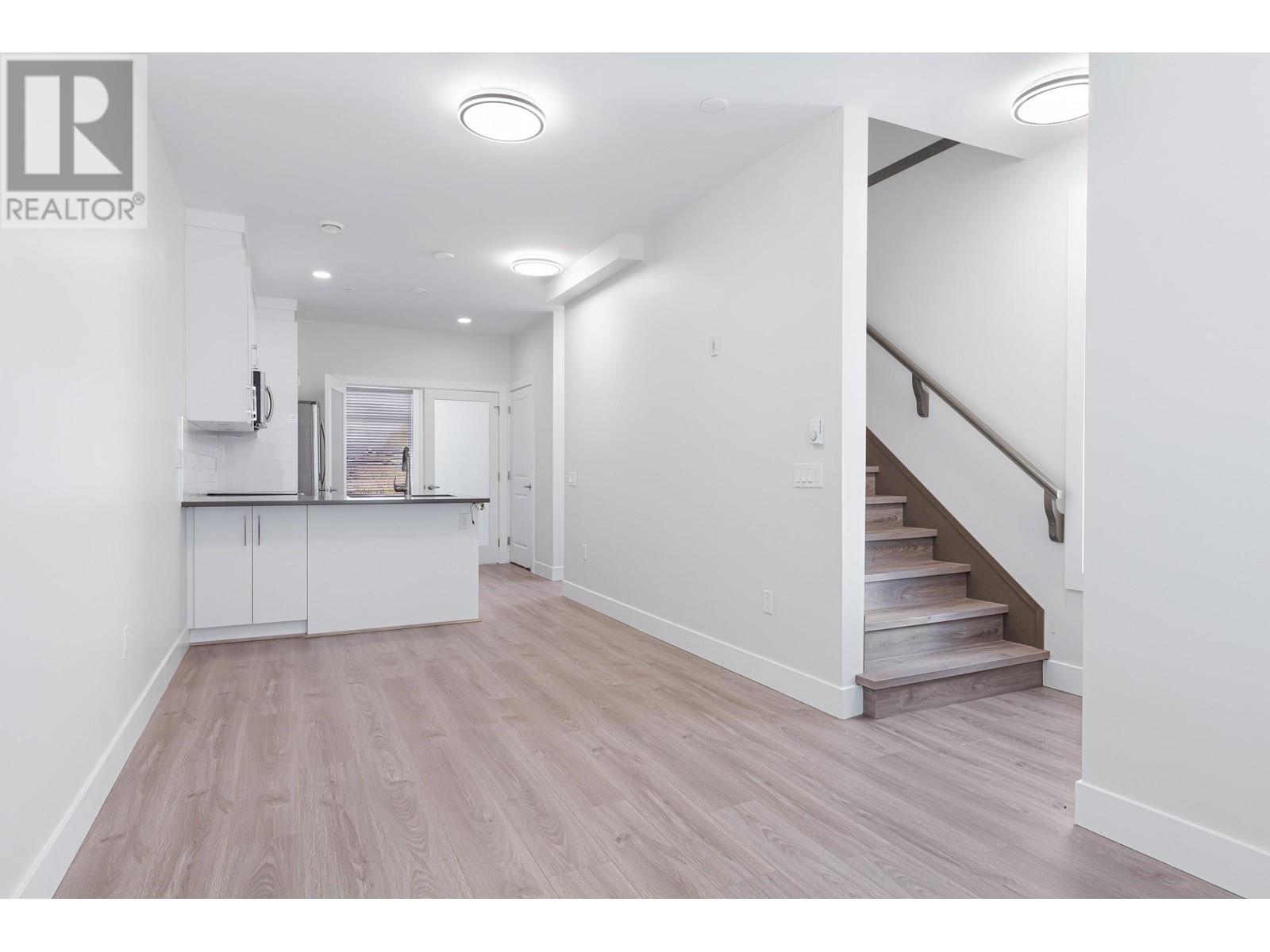 5055 Earles Street, Vancouver, British Columbia  V5R 3R8 - Photo 24 - R3004225