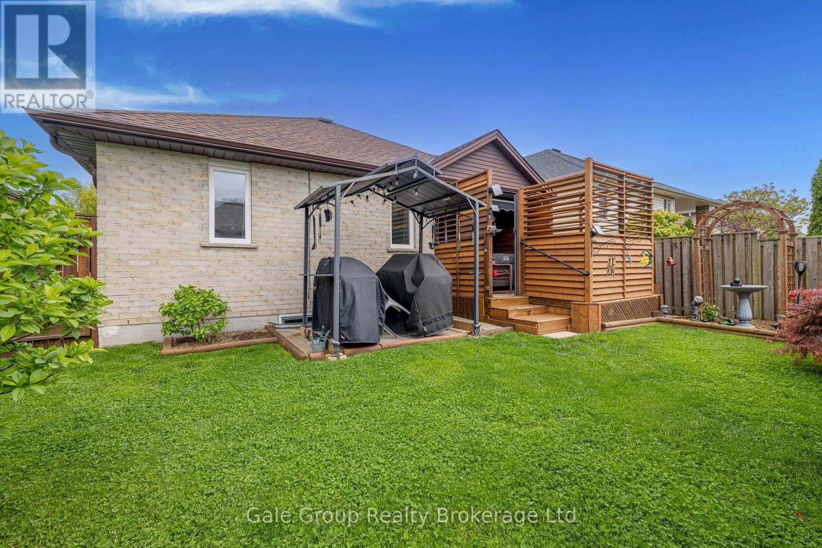 32 Faith Boulevard, St. Thomas, Ontario  N5R 6K2 - Photo 25 - X12158476