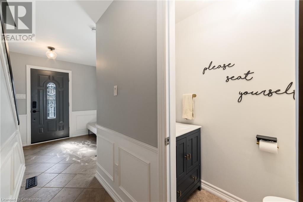 5475 Lakeshore Road Unit# 44, Burlington, Ontario  L7L 1E1 - Photo 12 - 40729965