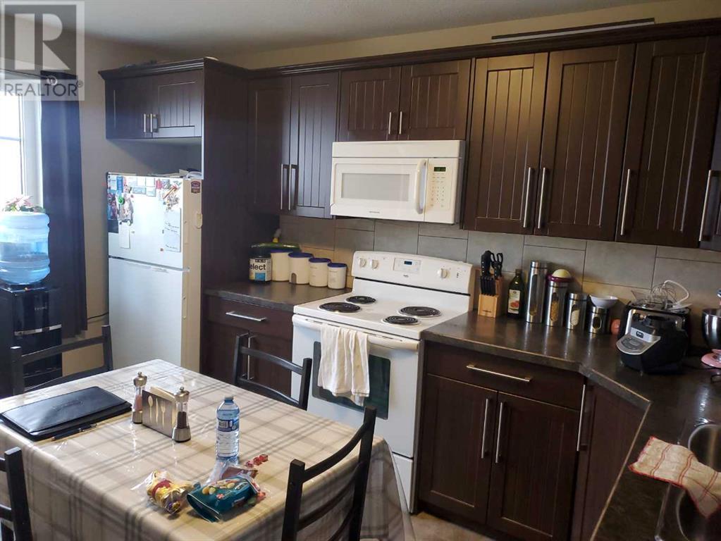 511 2nd Avenue N, Vauxhall, Alberta  T0K 2K0 - Photo 10 - A2222687