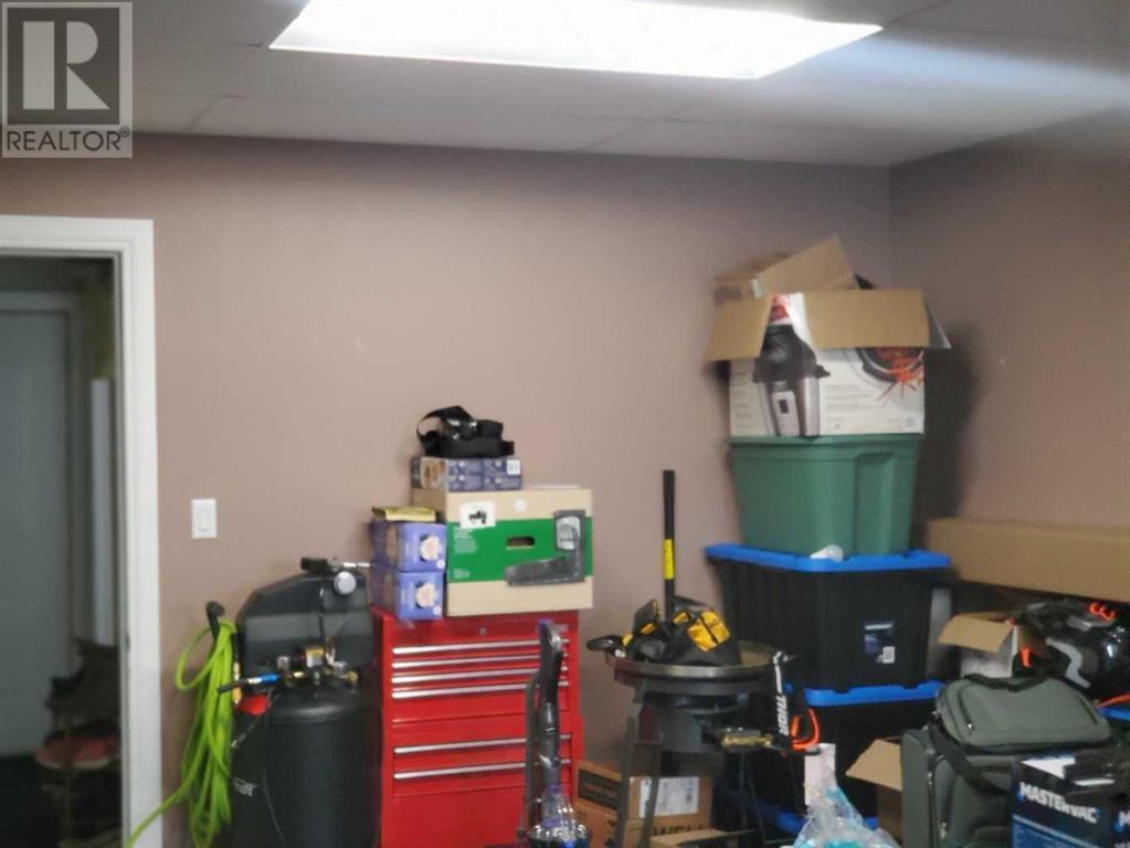 511 2nd Avenue N, Vauxhall, Alberta  T0K 2K0 - Photo 2 - A2222687