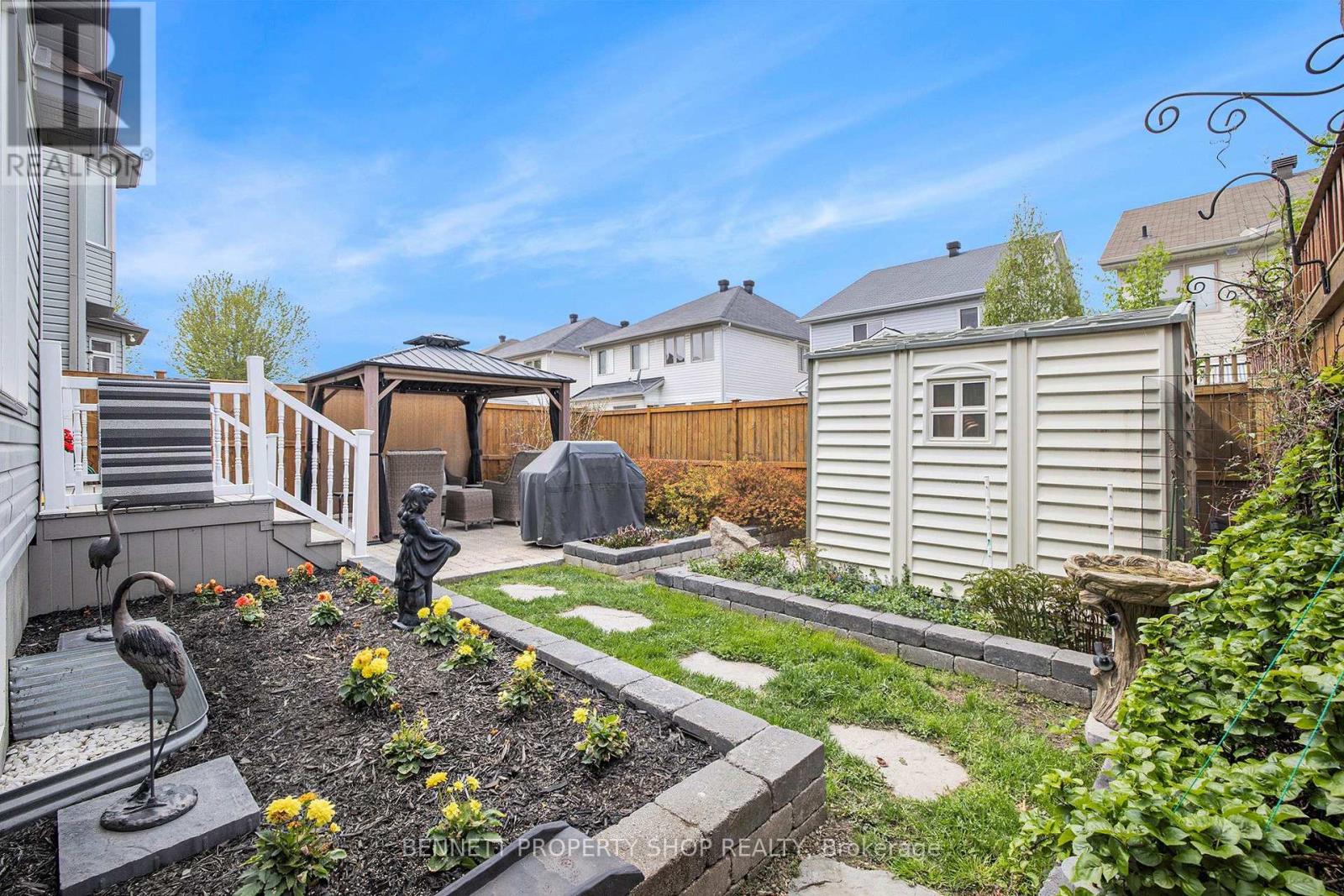176 Macara Crescent, Ottawa, Ontario  K2K 0C9 - Photo 23 - X12151605