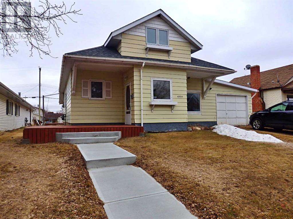 4905 51 Avenue, Kitscoty, Alberta