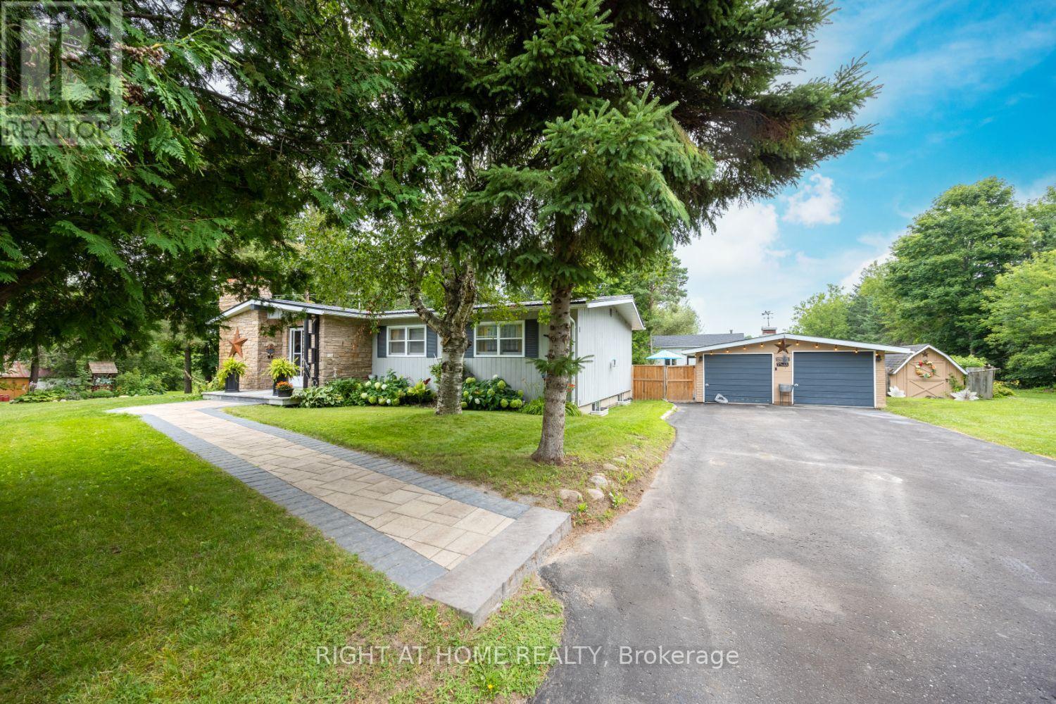 141 PLATTEN BOULEVARD, Scugog, Ontario