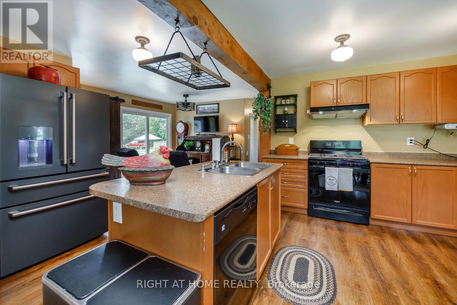 141 Platten Boulevard, Scugog, Ontario  L9L 1B4 - Photo 8 - E12158521