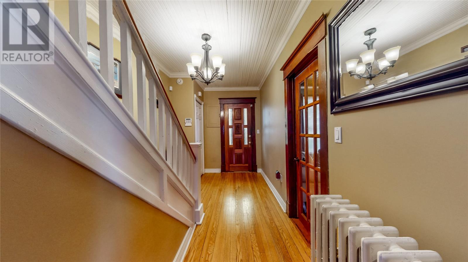 Property at 75 Leslie Street image 3