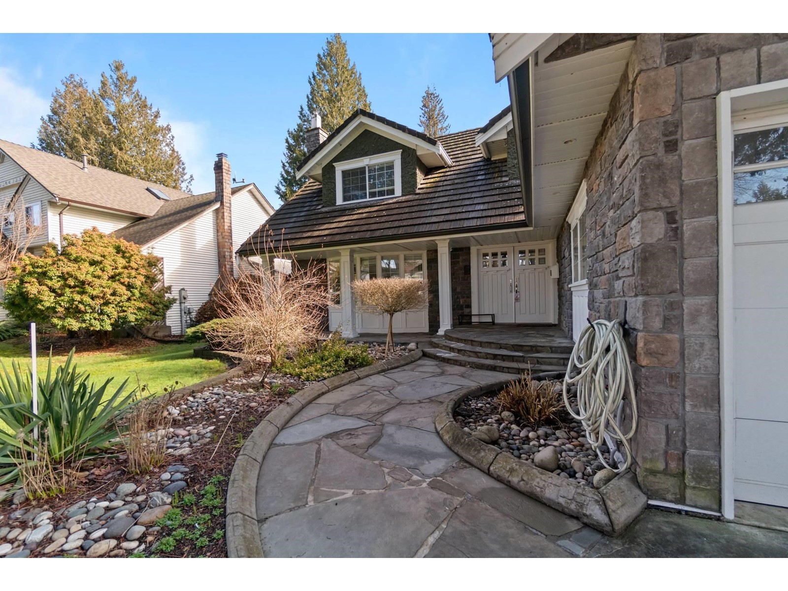 9814 157 Street, Surrey, British Columbia  V4N 2V6 - Photo 3 - R3003861