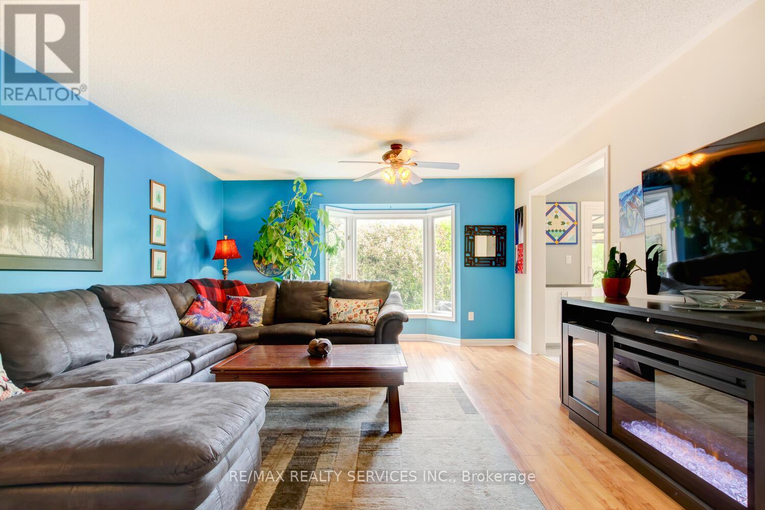 182 Pressed Brick Drive, Brampton, Ontario  L6V 4K6 - Photo 17 - W12158327
