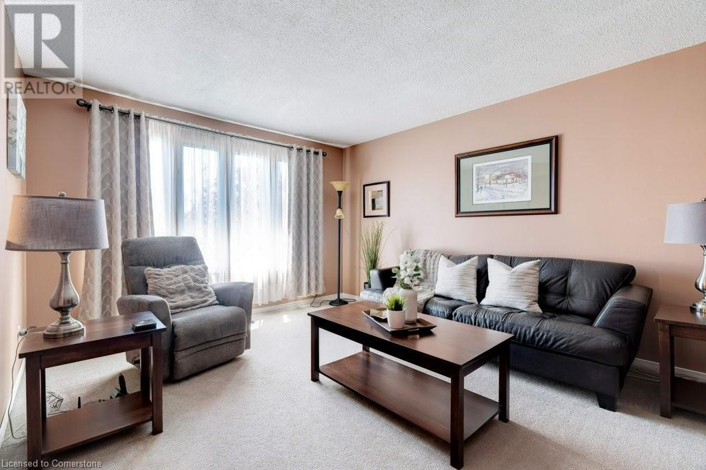 302 Highridge Avenue, Hamilton, Ontario  L8E 3W3 - Photo 10 - 40728289