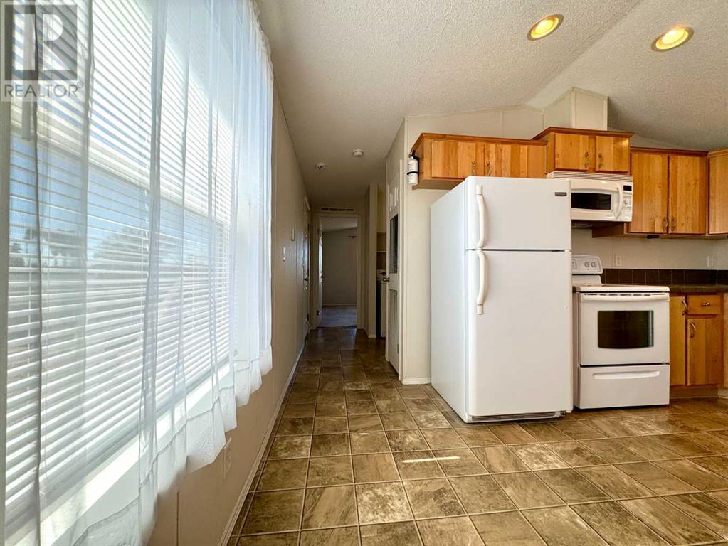 1 Pinto Place, Fort Macleod, Alberta  T0L 0Z0 - Photo 6 - A2218445