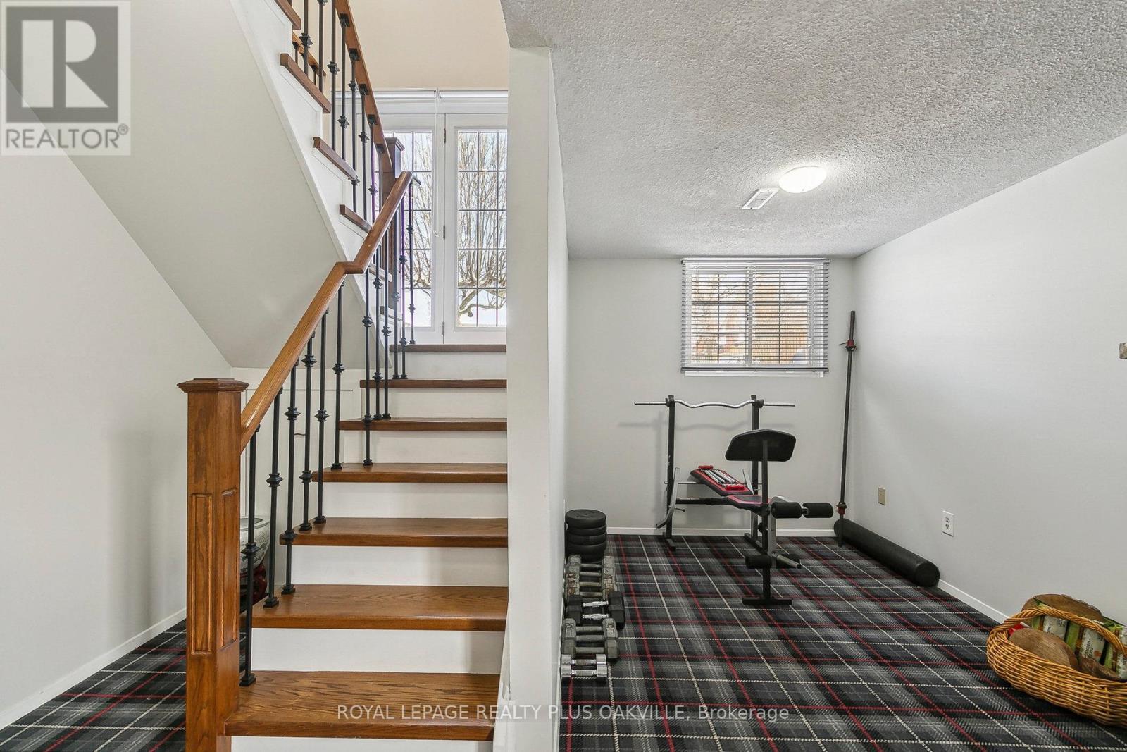 4177 Sunflower Drive, Mississauga, Ontario  L5L 2L4 - Photo 38 - W12158361