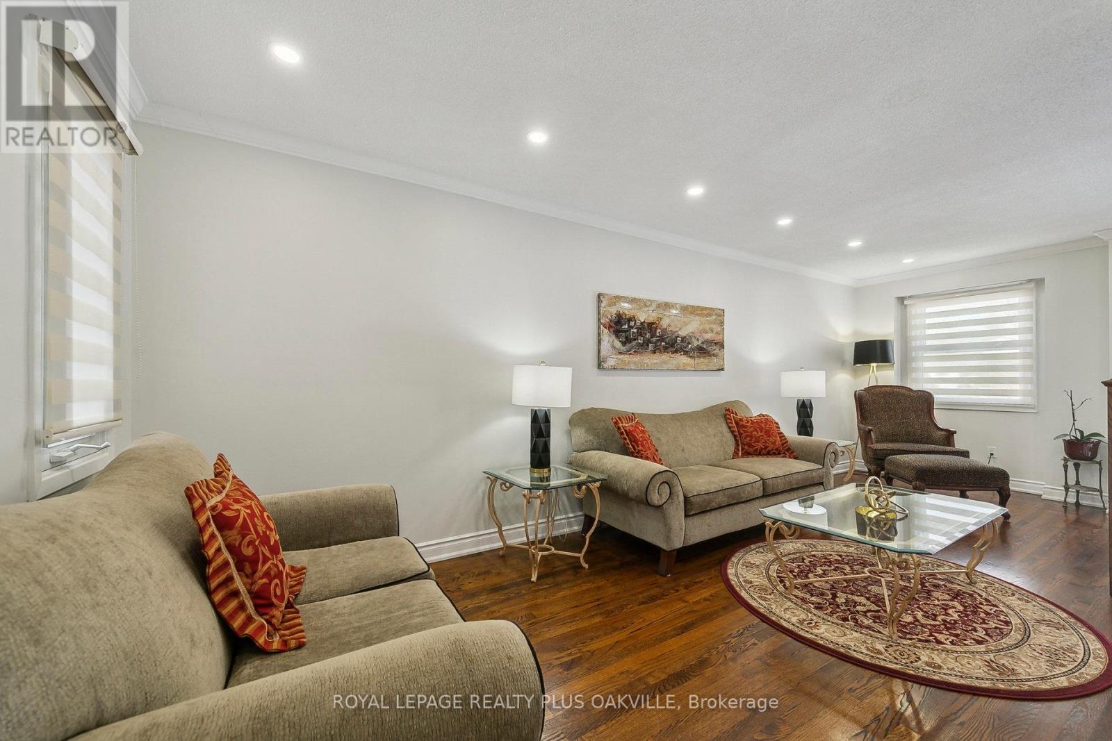 4177 Sunflower Drive, Mississauga, Ontario  L5L 2L4 - Photo 6 - W12158361