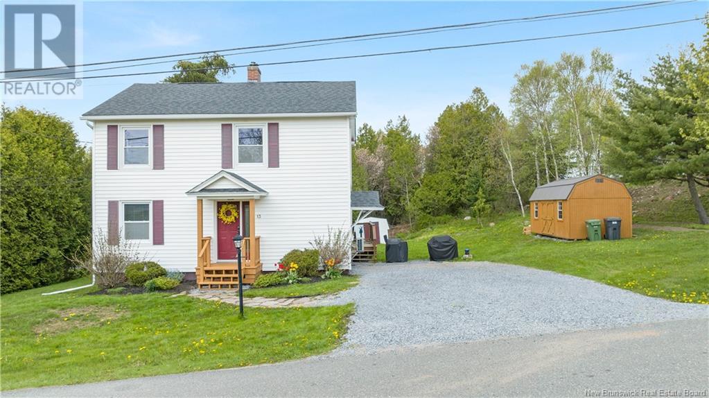 Property at 13 Glen Avenue image 1