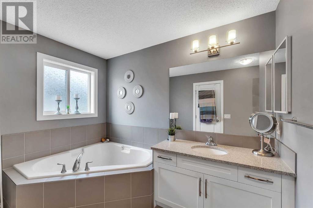 14 Kingsbridge Crescent Se, Airdrie, Alberta  T4A 0M8 - Photo 21 - A2214780