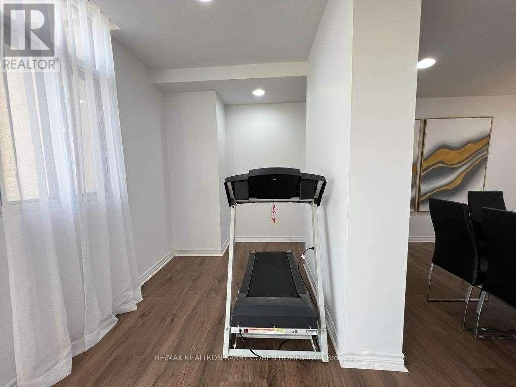 204 - 15 Maplewood Avenue, Toronto, Ontario  M6C 4B4 - Photo 12 - C12158523