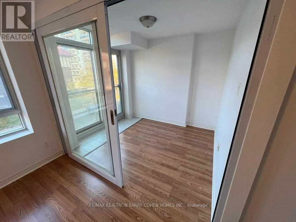 204 - 15 Maplewood Avenue, Toronto, Ontario  M6C 4B4 - Photo 5 - C12158523