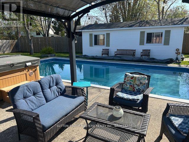 Property at 146 HARVARD PLACE image 3