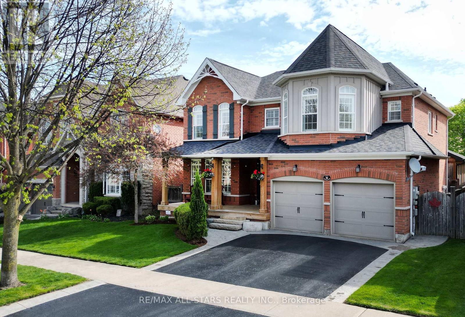 7 CONFEDERATION DRIVE, Uxbridge, Ontario