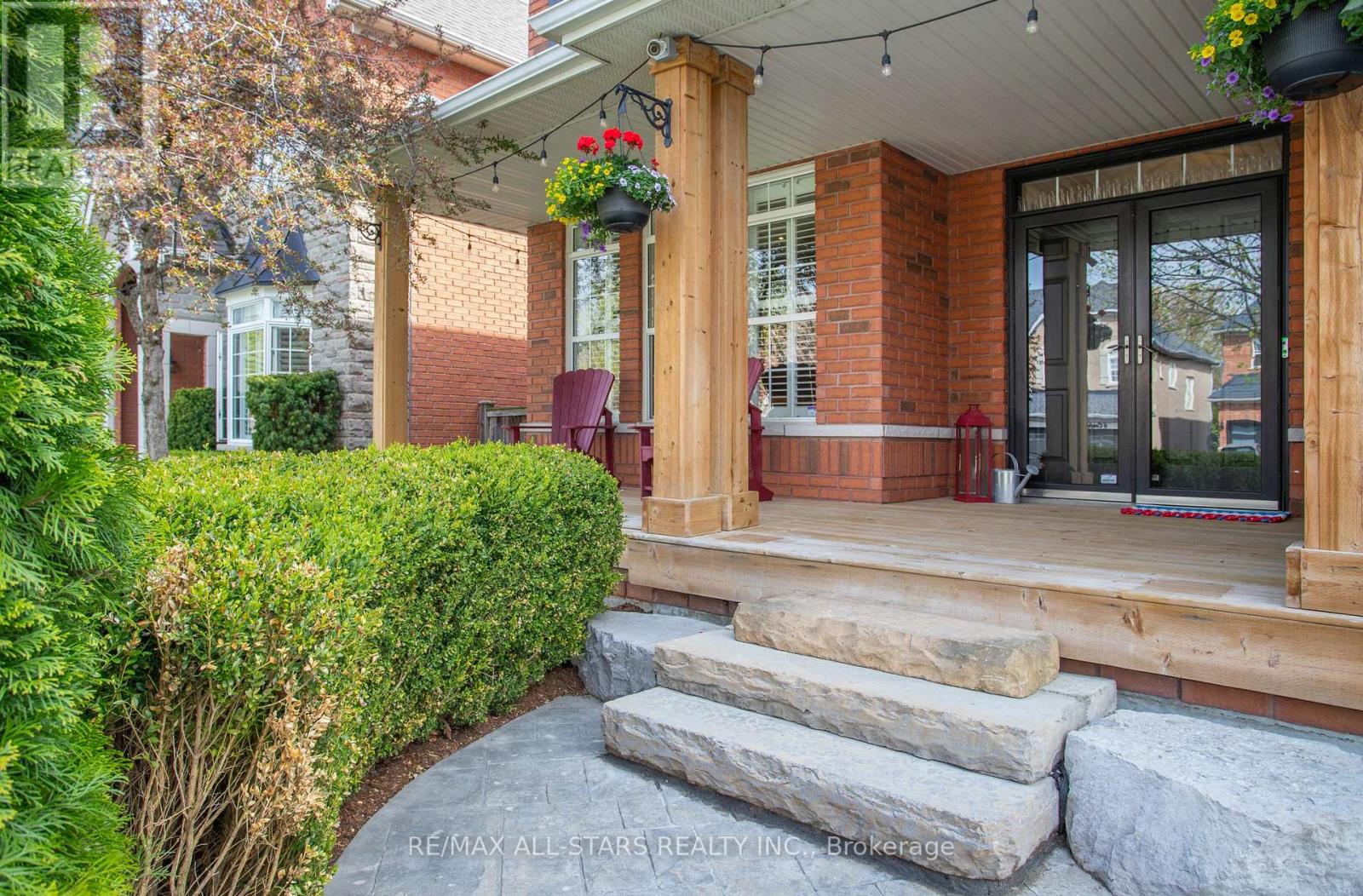 Property at 7 CONFEDERATION DRIVE image 5