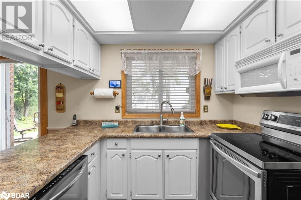 39 Grandview Crescent, Oro-Medonte, Ontario  L0L 2E0 - Photo 11 - 40730091