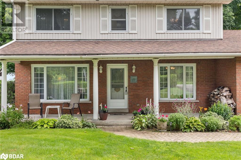 Property at 39 GRANDVIEW Crescent image 3