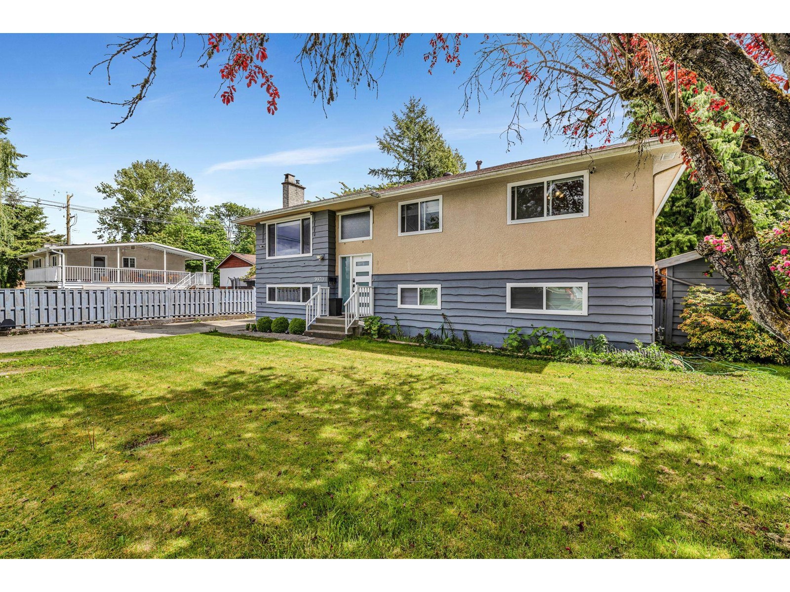 9970 124a Street, Surrey, British Columbia  V3V 3W5 - Photo 3 - R3003911
