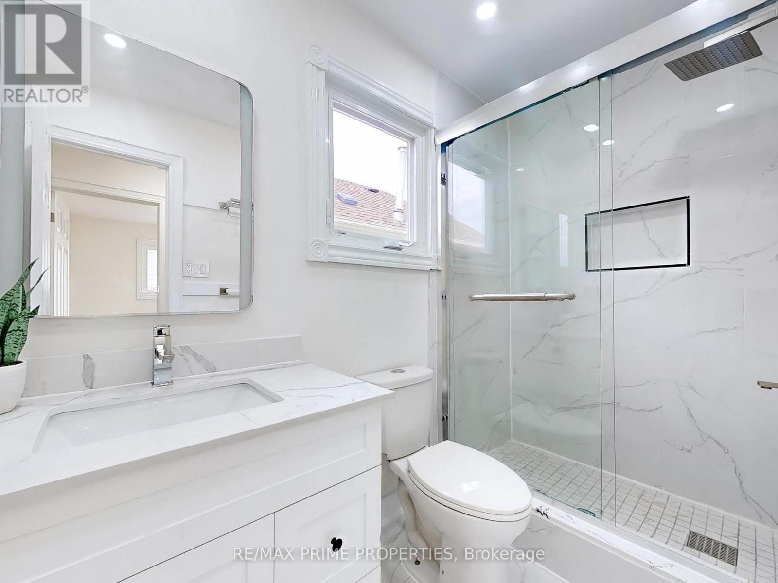 38 Audrelane Court, Toronto, Ontario  M1V 3S4 - Photo 16 - E12158432