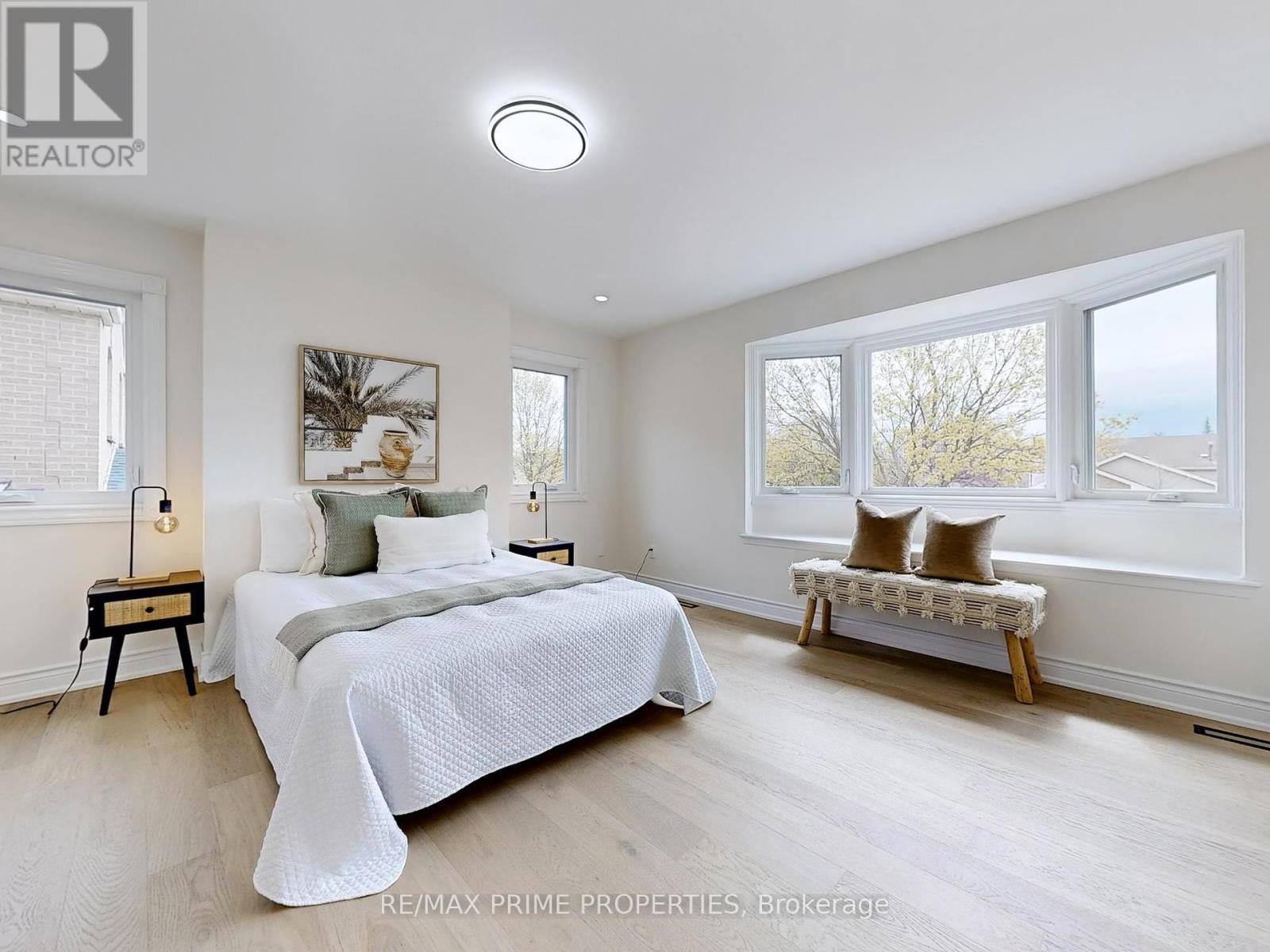 38 Audrelane Court, Toronto, Ontario  M1V 3S4 - Photo 8 - E12158432
