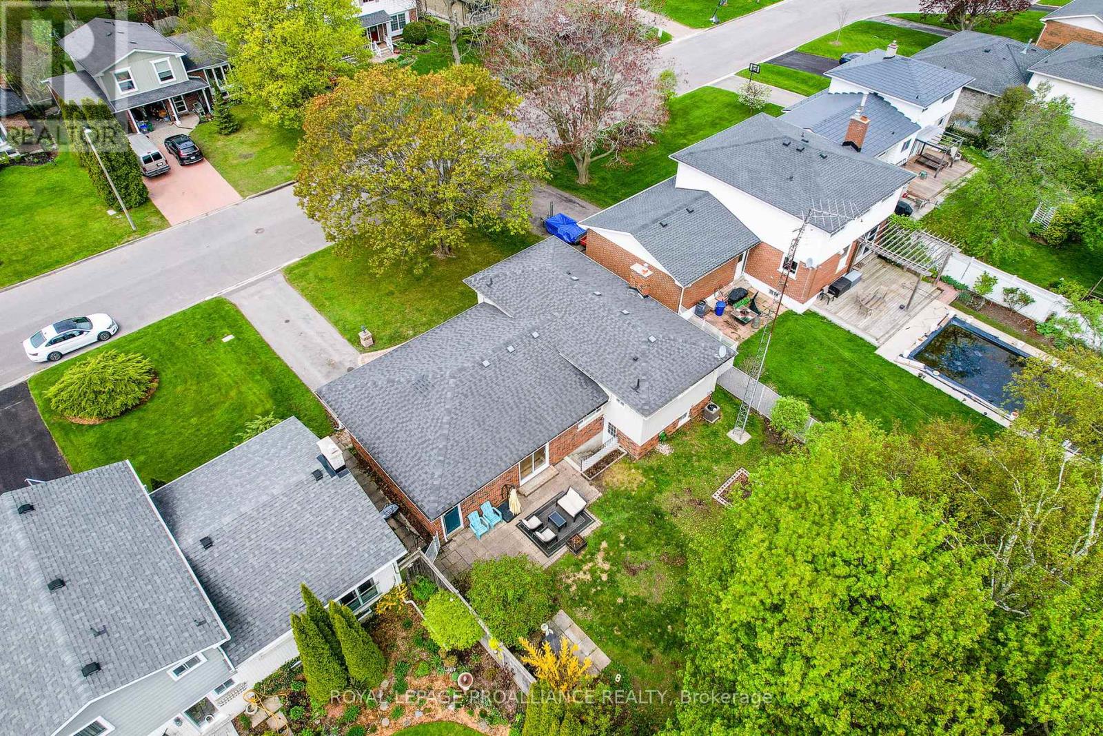 40 Bayview Crescent, Cobourg, Ontario  K9A 4C6 - Photo 42 - X12158600