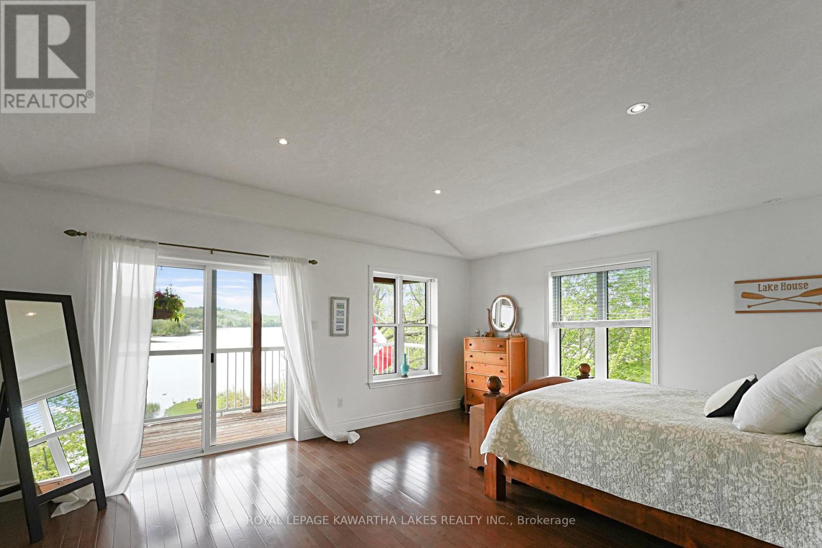 28 Rutland Street E, Kawartha Lakes, Ontario  K0L 2W0 - Photo 22 - X12158669