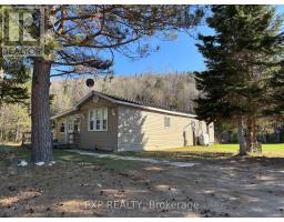 155 Dawson Road, South Algonquin, Ca