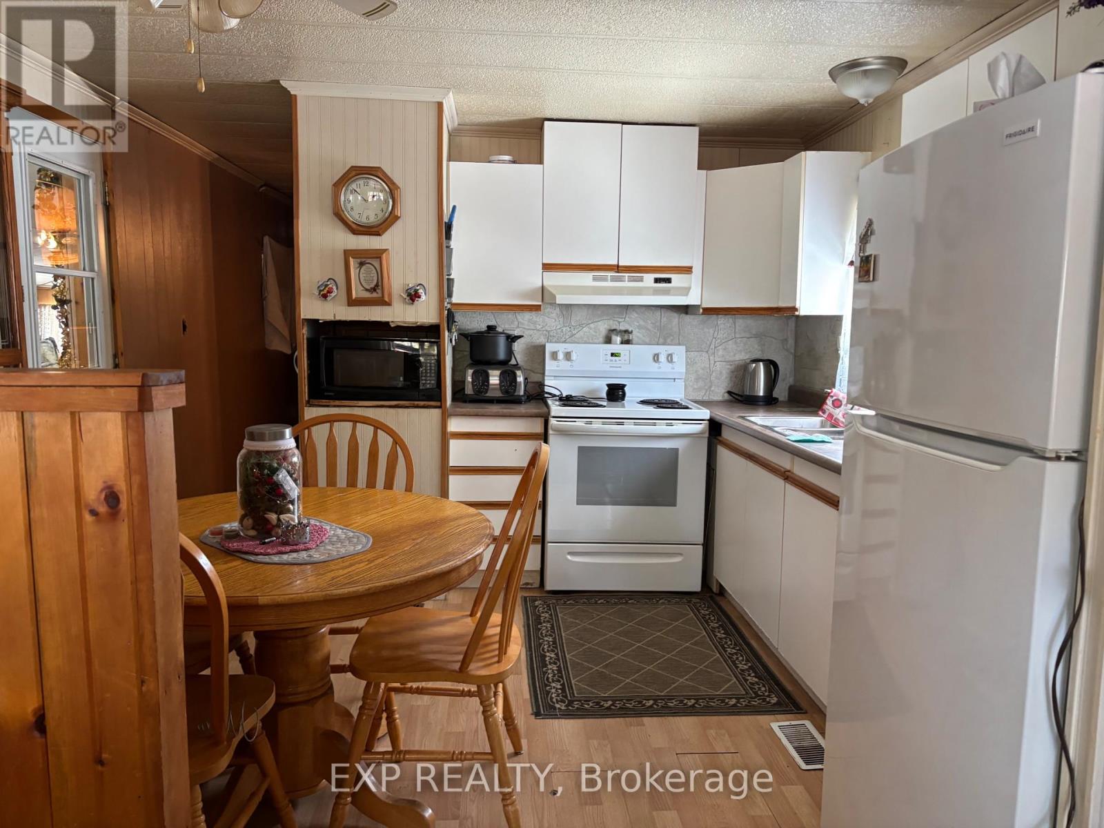 155 Dawson Road, South Algonquin, Ontario  K0J 2C0 - Photo 22 - X12046844