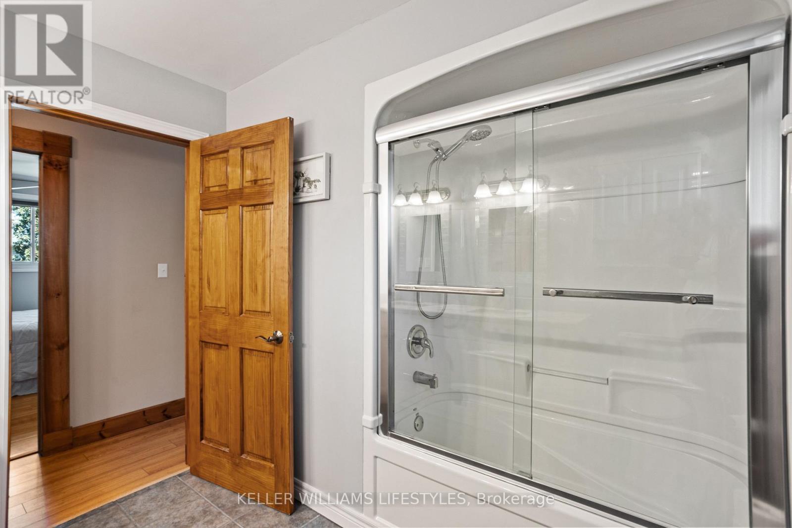 3 East Williams Street, North Middlesex (Nairn), Ontario  N0M 1A0 - Photo 26 - X12158539