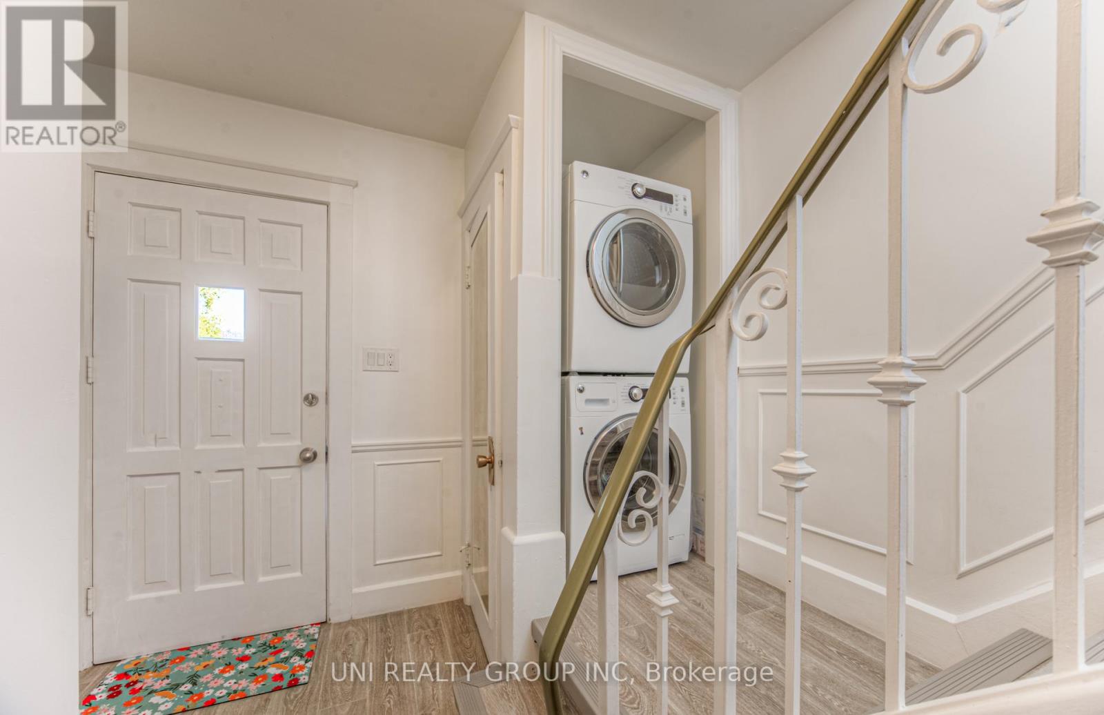 251 Margaret Avenue, Kitchener, Ontario  N2H 4J6 - Photo 7 - X12158575