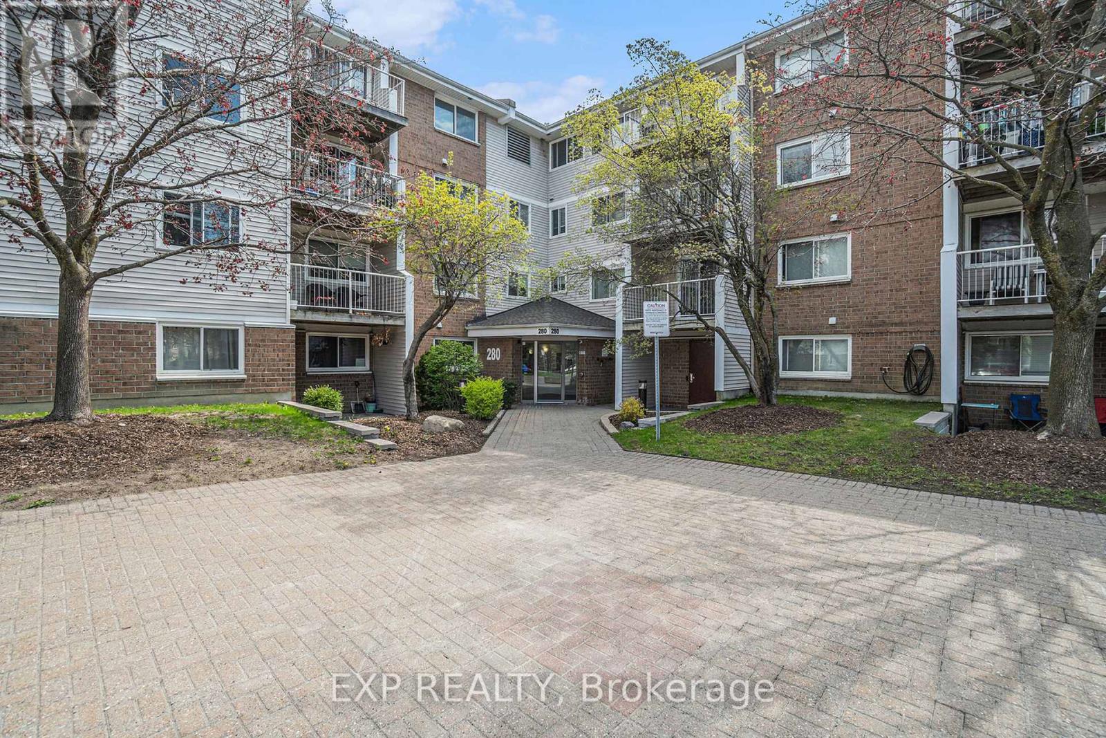 Property at 210 - 280 BRITTANY DRIVE image 3