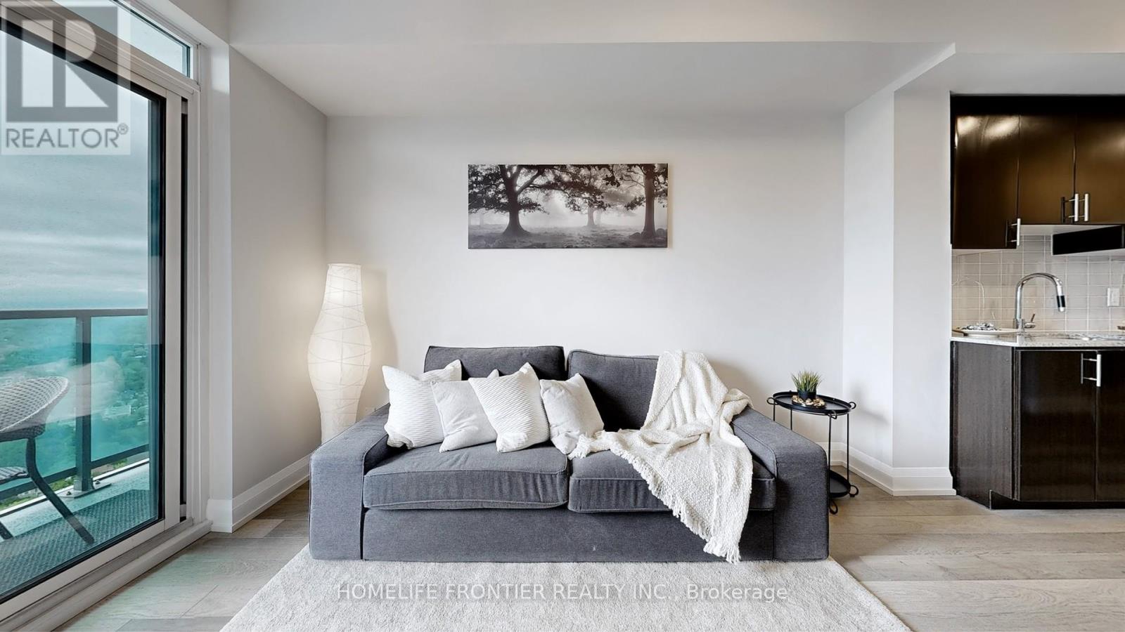2528 - 7161 Yonge Street, Markham, Ontario  L3T 0C8 - Photo 11 - N12158438