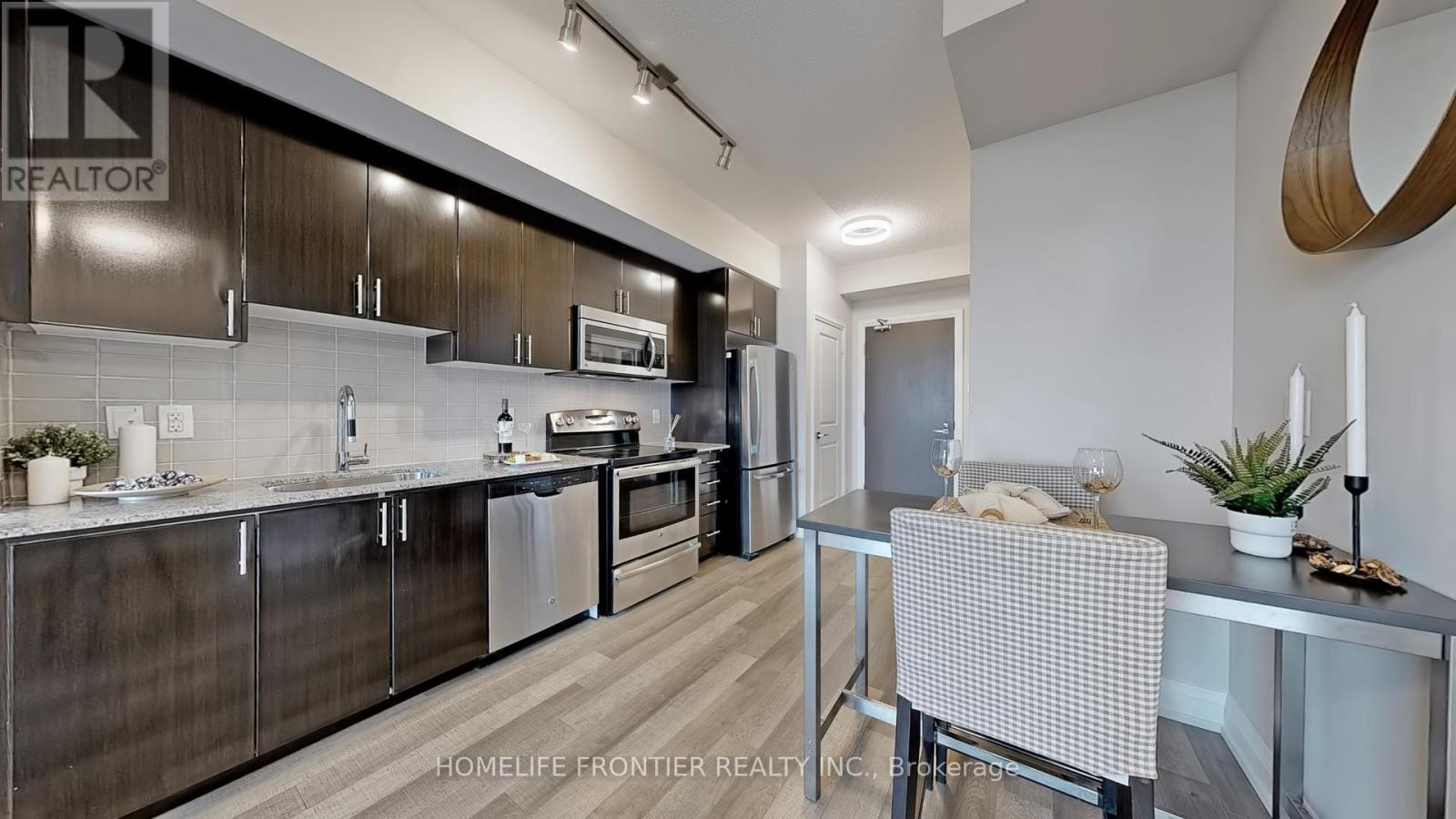 2528 - 7161 Yonge Street, Markham, Ontario  L3T 0C8 - Photo 13 - N12158438