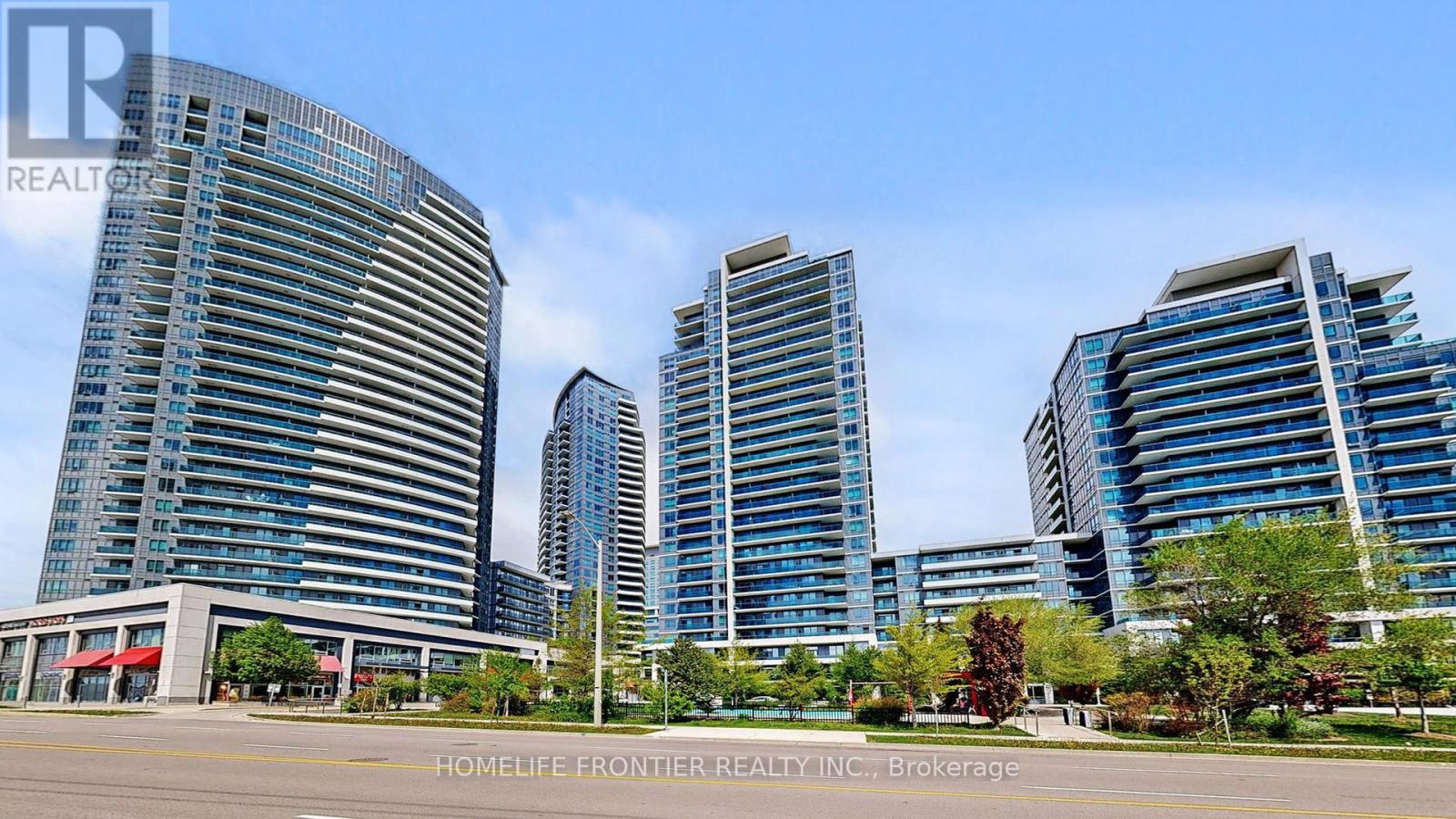 2528 - 7161 Yonge Street, Markham, Ontario  L3T 0C8 - Photo 2 - N12158438