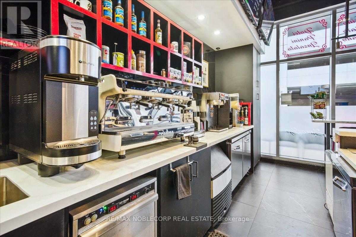 155 - 7777 Weston Road, Vaughan, Ontario  L4L 0G9 - Photo 24 - N12158492
