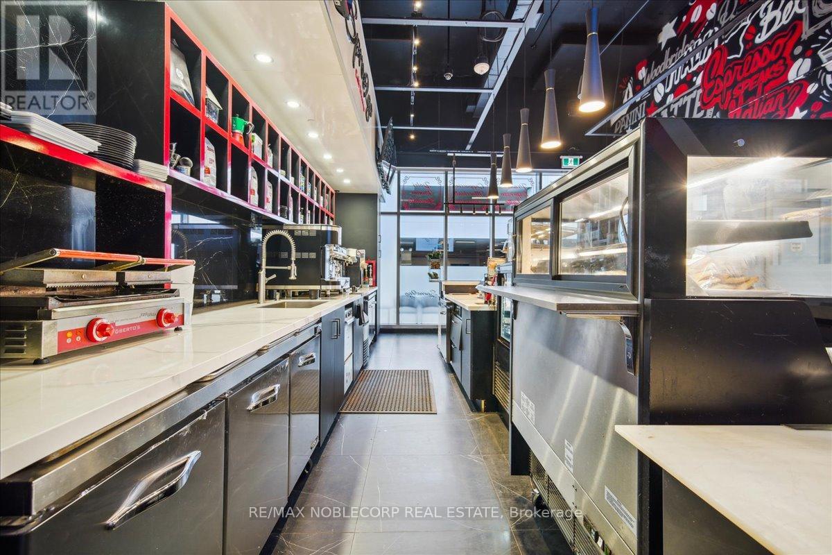 155 - 7777 Weston Road, Vaughan, Ontario  L4L 0G9 - Photo 26 - N12158492