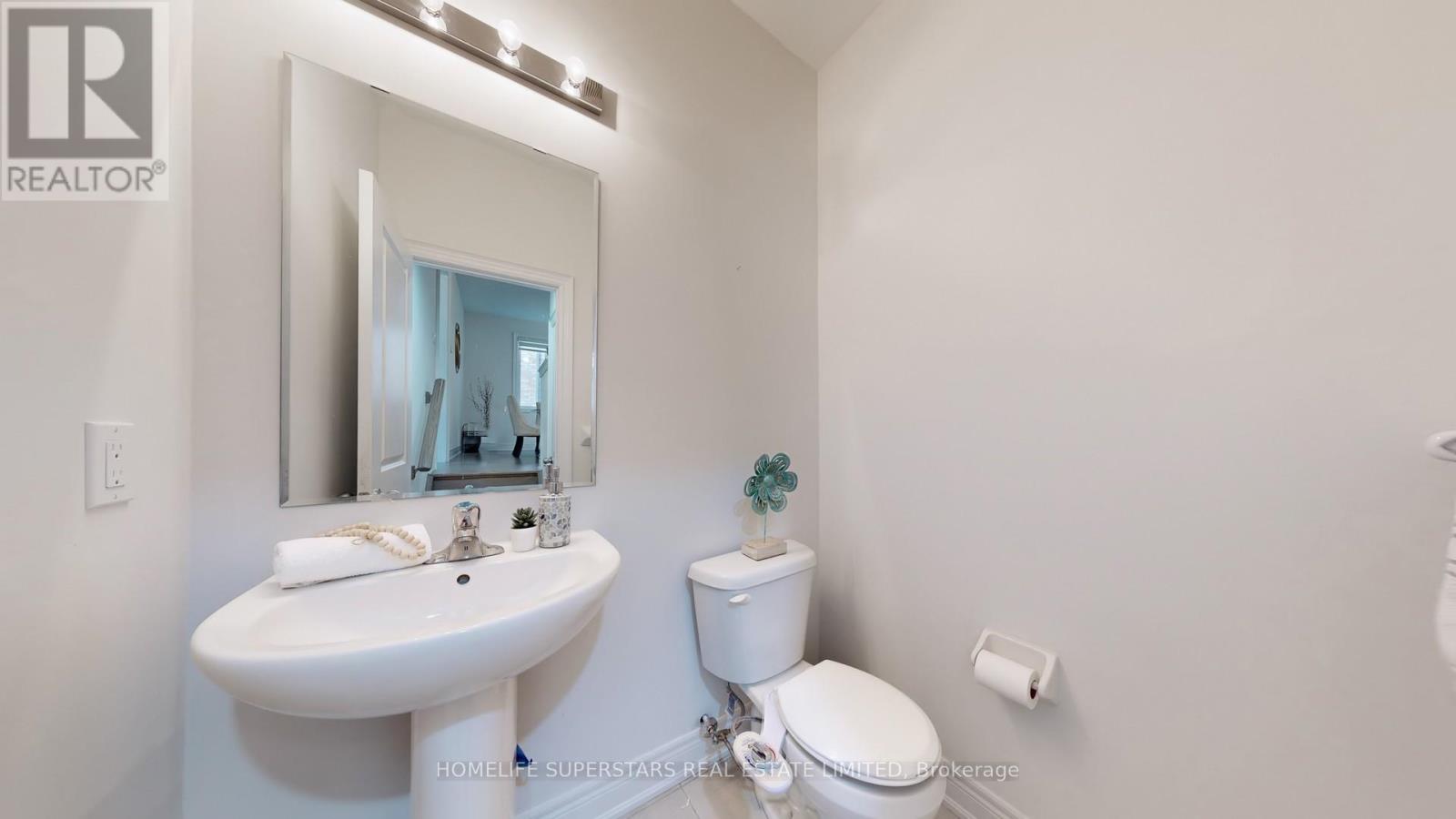 28 Great Railway Court, Vaughan, Ontario  L4H 3N5 - Photo 19 - N12158532